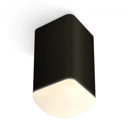 Больше о товаре Потолочный светильник Ambrella Light Techno Spot XS7813022