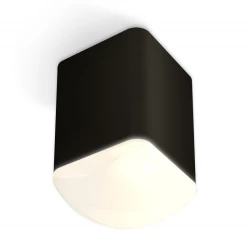 Больше о товаре Потолочный светильник Ambrella Light Techno Spot XS7806041