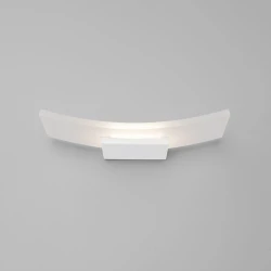 Больше о товаре Настенный светодиодный светильник Eurosvet Share 40152/1 Led белый