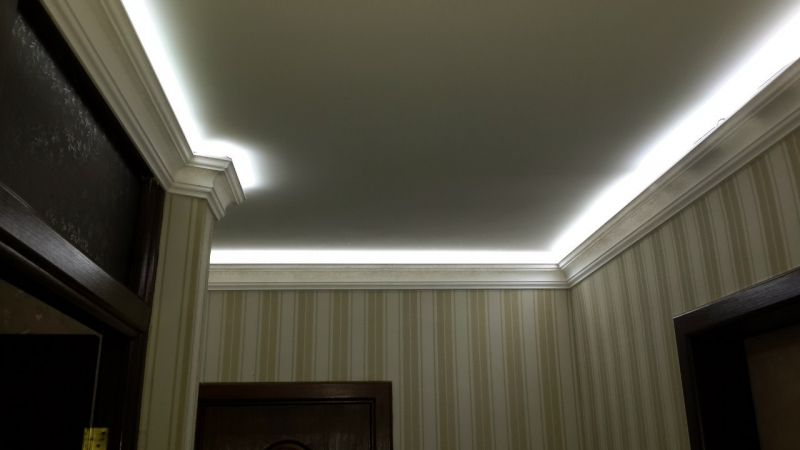 Основные виды осветительных установок для оформления натяжных потолков
